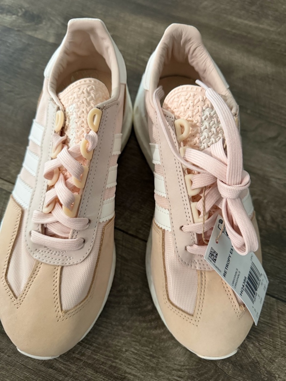 Adidas Retropy E5 Women’s Sneakers Blush Pink Cream Size 7.5 NWOT
